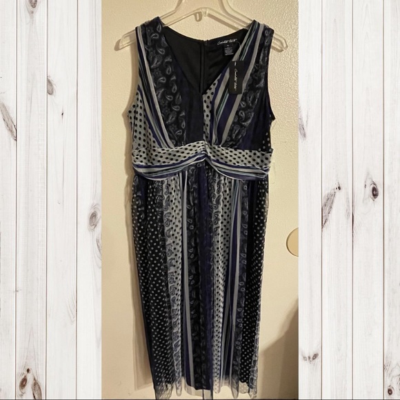 CANDALITE PETITE DRESS - Picture 1 of 3